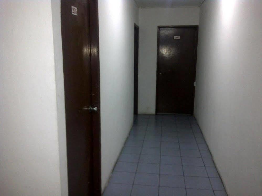 Goodwood Inn Kuching Buitenkant foto